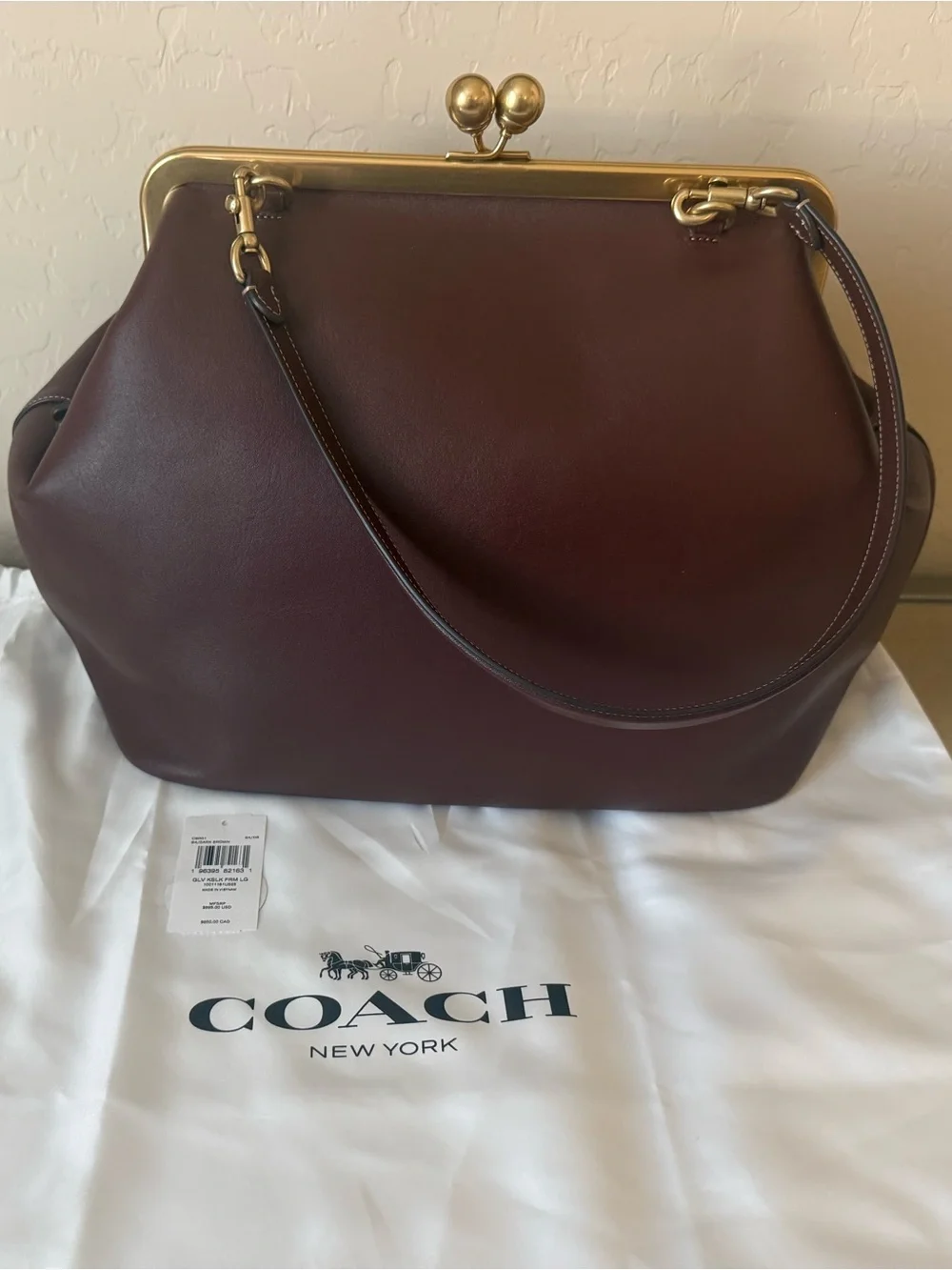 🤎Coach dark brown (no longer on the site) kisslock frame bag🤎
